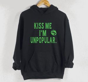 KISS ME I'M UNPOPULAR